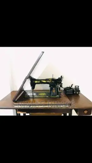 Singer Sewing Machine