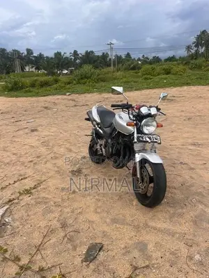 Honda Hornet CH 110 2016