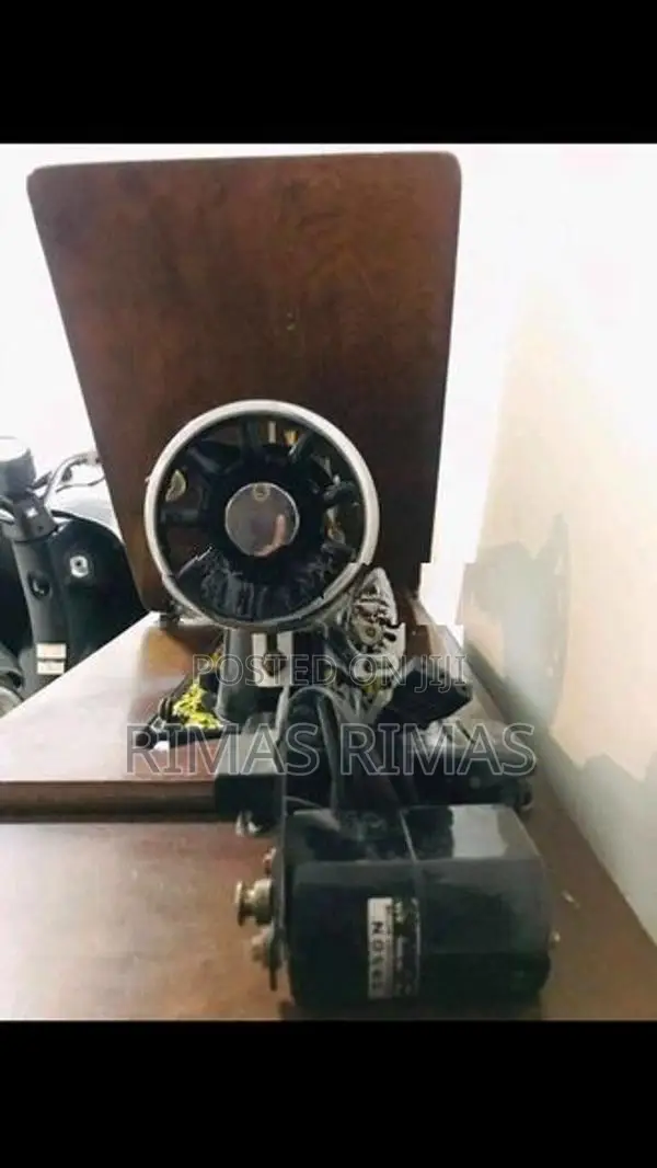 Singer Sewing Machine