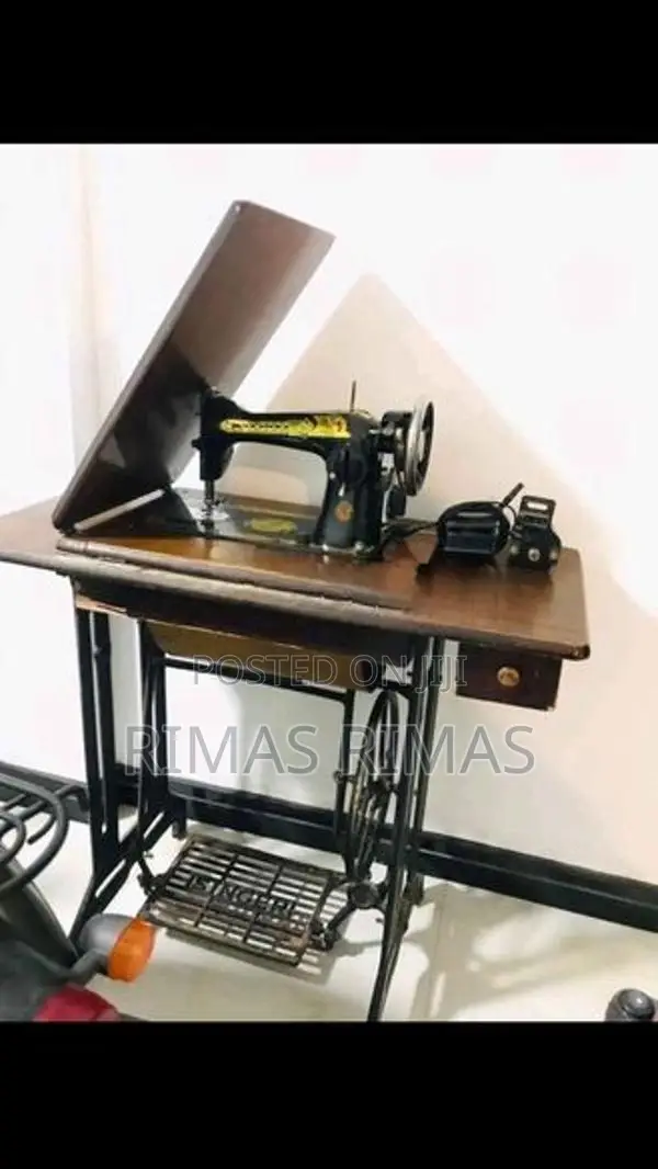 Singer Sewing Machine
