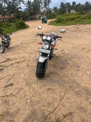 Honda Hornet CH 110 2016