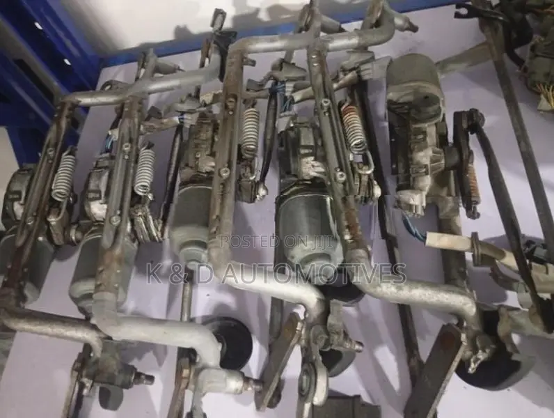 Toyota Prius 20 30 Wiper Motor with Inner Arms