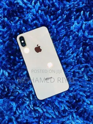 Apple iPhone XS (Used)