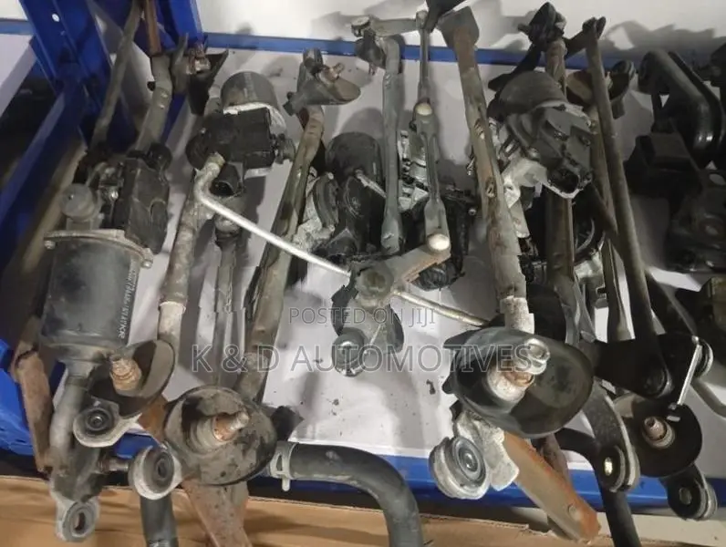 Toyota Prius 20 30 Wiper Motor with Inner Arms