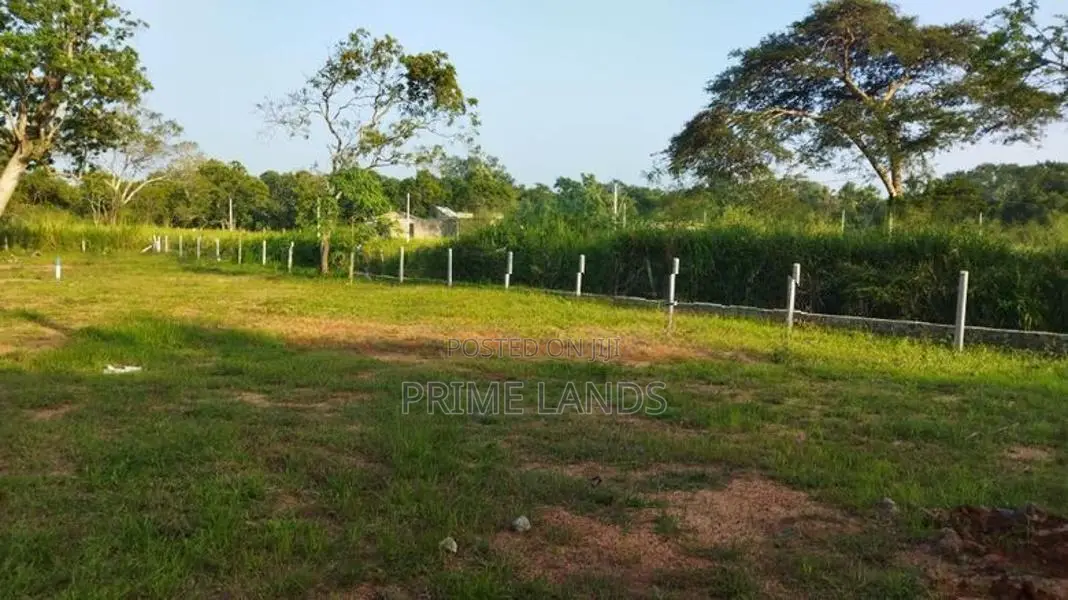අනුරාධපුර පුත්තලම් පාරෙන් සින්නක්කර බිම්කොටස් විකිණීමට