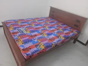 6*4 Design Box Beds and Double Layer Mattress