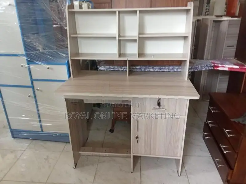 Writing Table with Rack (Q-53)