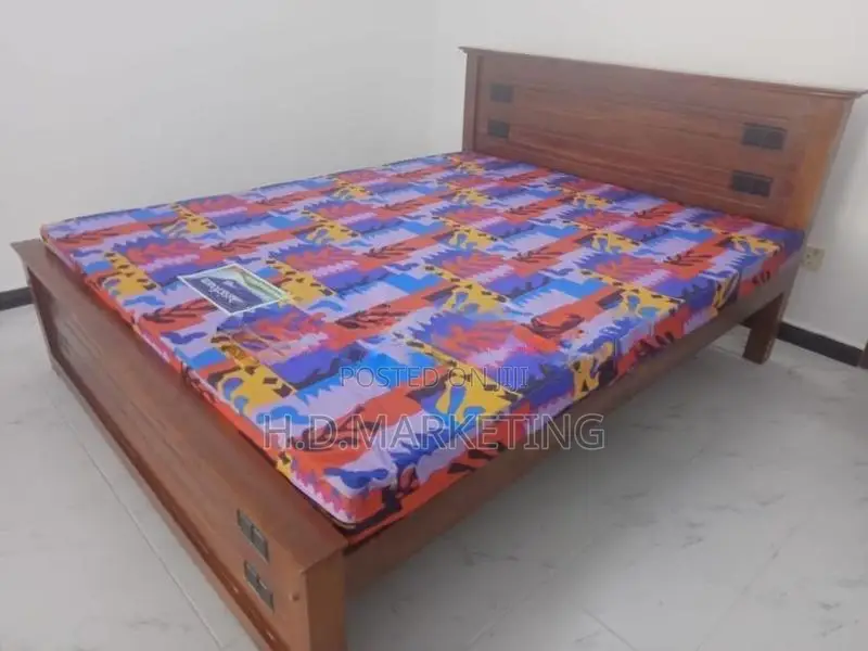 6*4 Design Box Beds and Double Layer Mattress