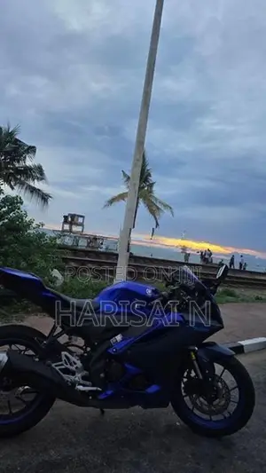 Yamaha R15 V4 2025