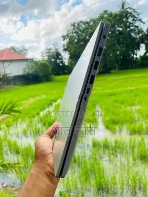 Asus Vivobook Laptop