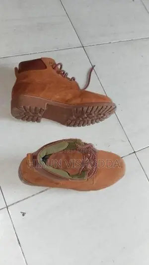 Men's Boots