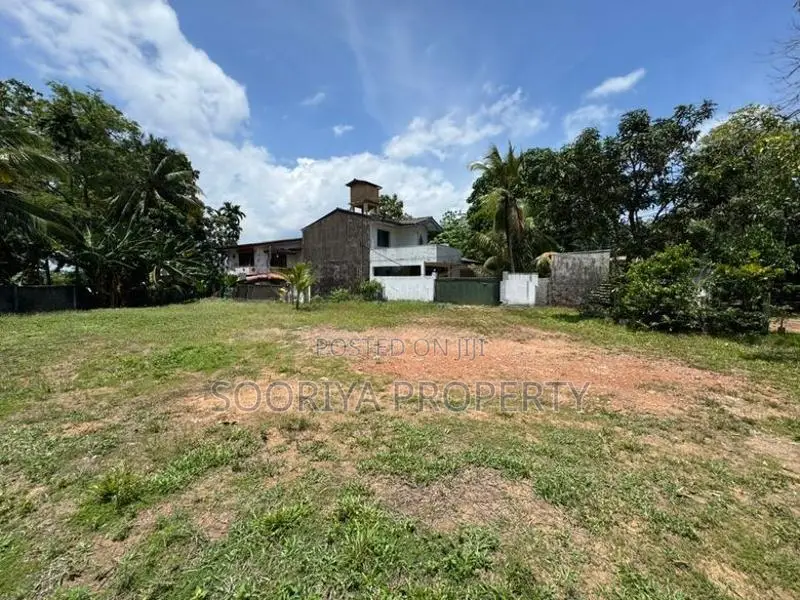 25 Perches Superb Land for Sale in Piliyandala