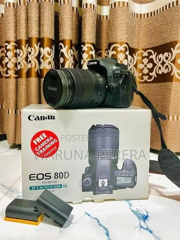 Canon EOS 80D Camera with 18-135mm Lens