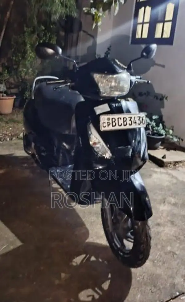 TVS Jupiter 2015