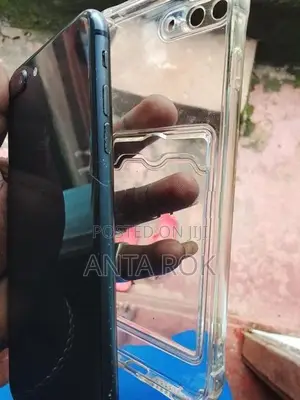 Apple iPhone 8 Plus (Used)
