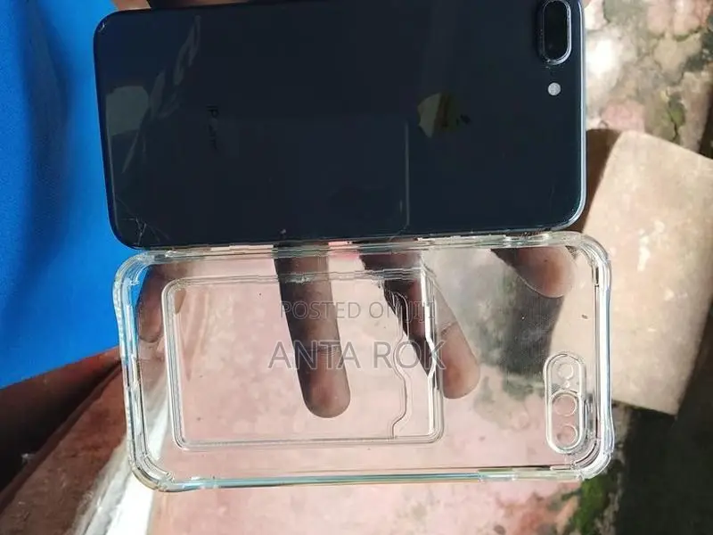 Apple iPhone 8 Plus (Used)