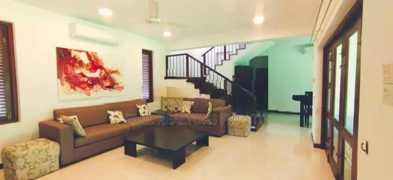 Fully A/C Three-Story House for Rent – Pitakotte (EM048PS)
