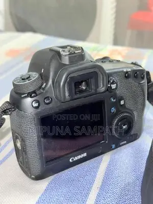 Canon 6D with Lens Dry box