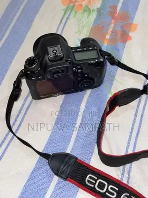Canon 6D with Lens Dry box