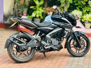 Bajaj Pulsar NS200 2018