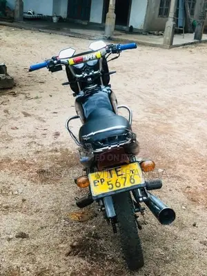 Bajaj CT100 2006