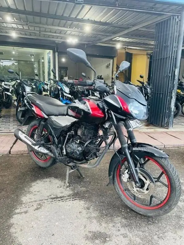 Bajaj Discover 125 2019