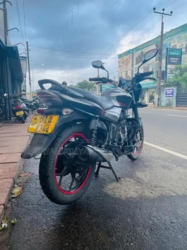 Bajaj Discover 125 2019