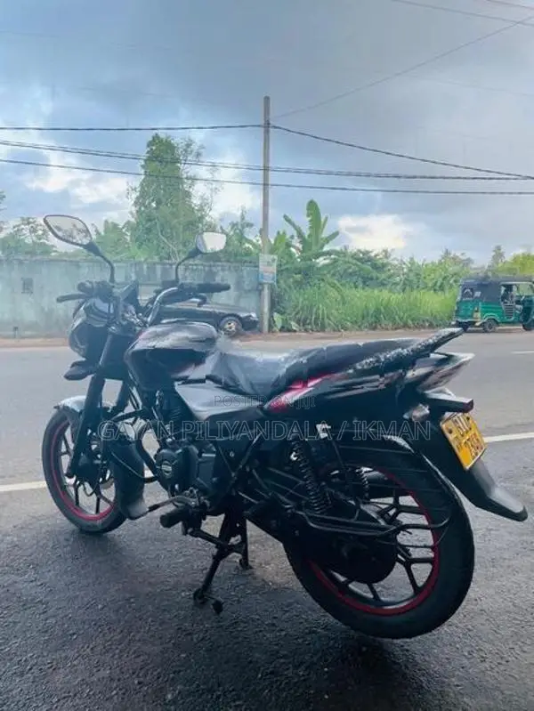 Bajaj Discover 125 2019