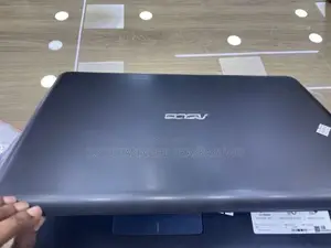 Asus Laptop 4GB RAM