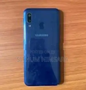 Samsung Galaxy A20e (Used)