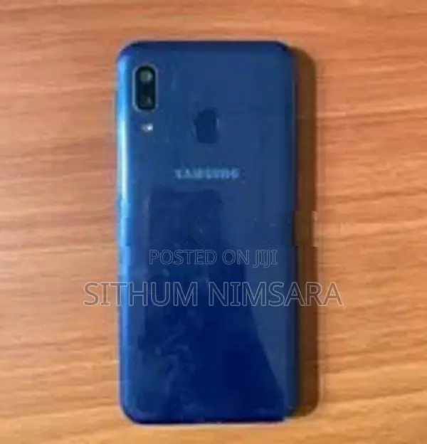 Samsung Galaxy A20e (Used)