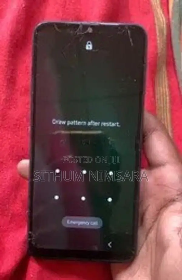 Samsung Galaxy A20e (Used)