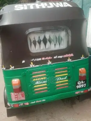 Bajaj RE 2005