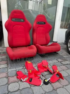 Bride Bucket Seats With Harness