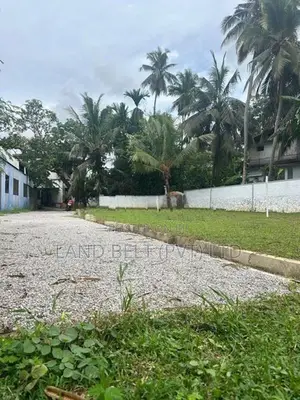 සුපිරි Location එකක Land Plots Malapalla