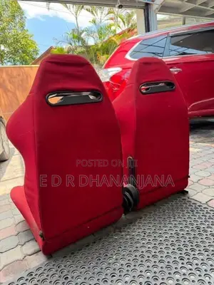 Bride Bucket Seats With Harness