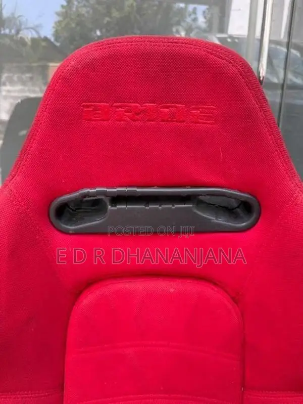 Bride Bucket Seats With Harness