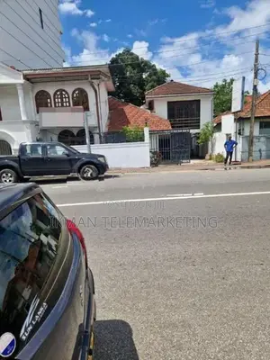 Prestigious Commercial Property for Sale In Colombo 05