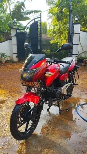 Bajaj Pulsar 180 Red 2012