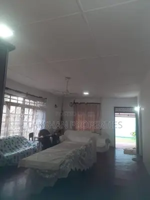 Single House For Rent In Dehiwala ගල්කිස්ස