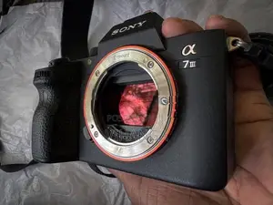 Sony A7 iii Body + 128 SD Extra battery Dual charger