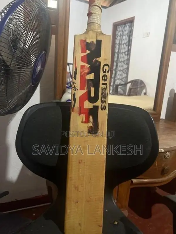 MRF Bat
