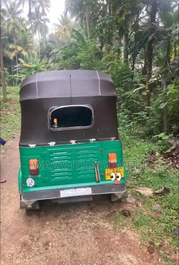 Bajaj RE Three Wheeler 2012
