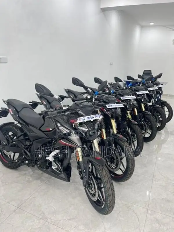 Bajaj Pulsar N160 Premium 2026