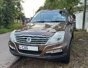Ssang Yong Rexton 2015