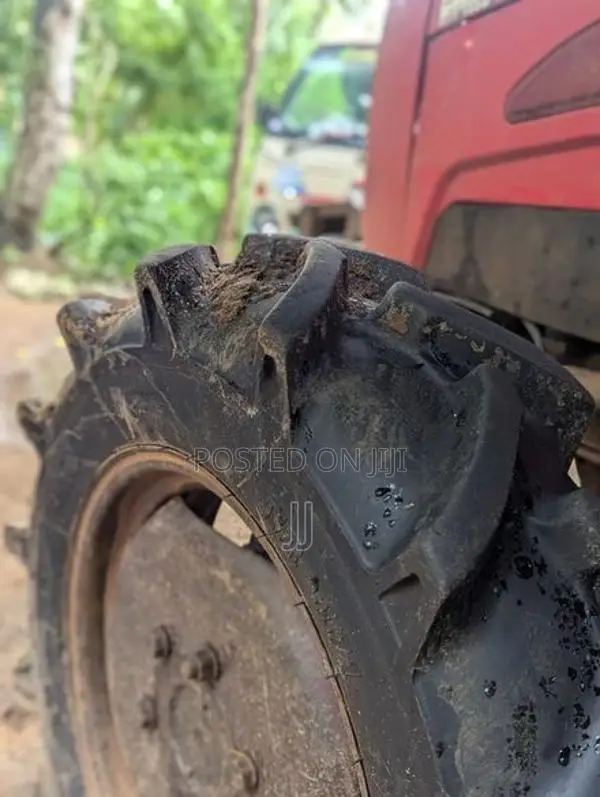 Massey Ferguson 135 2012