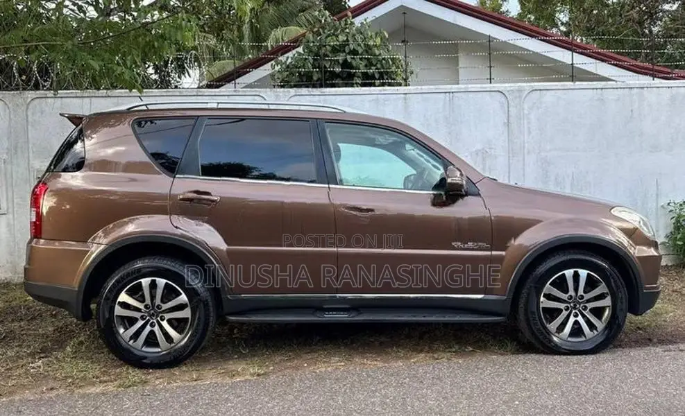 Ssang Yong Rexton 2015