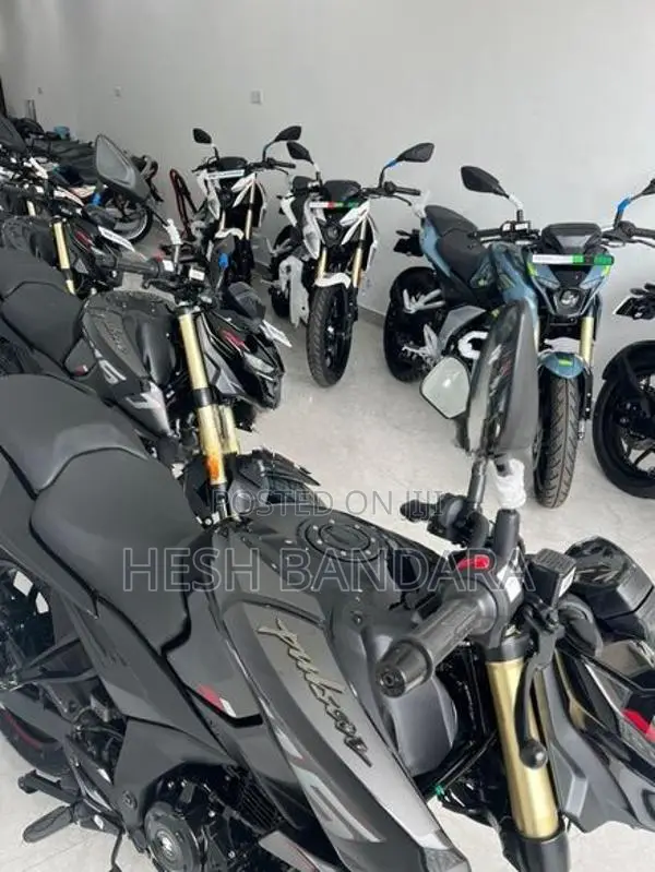 Bajaj Pulsar N160 Premium 2026