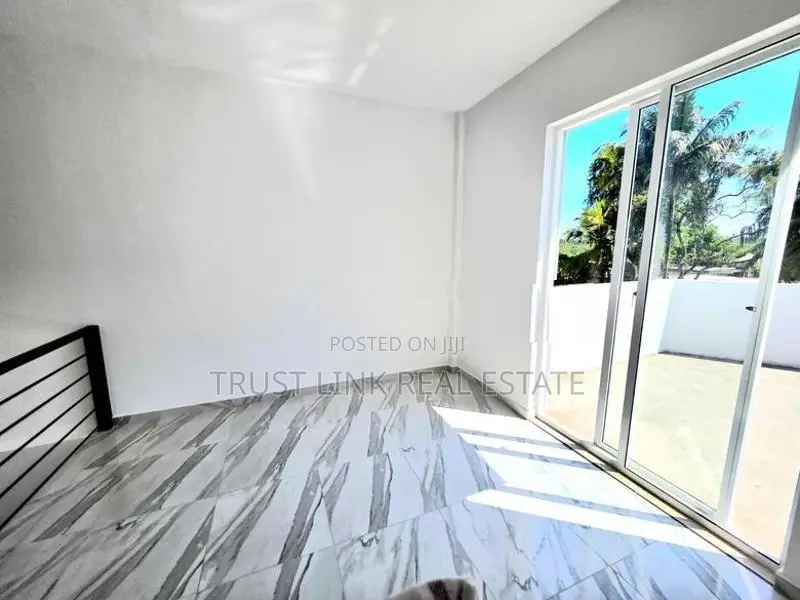 2 Storey House for Sale in Ragama