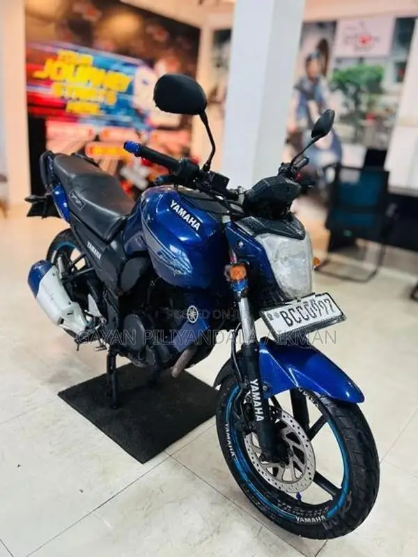 Yamaha FZ 16 2015